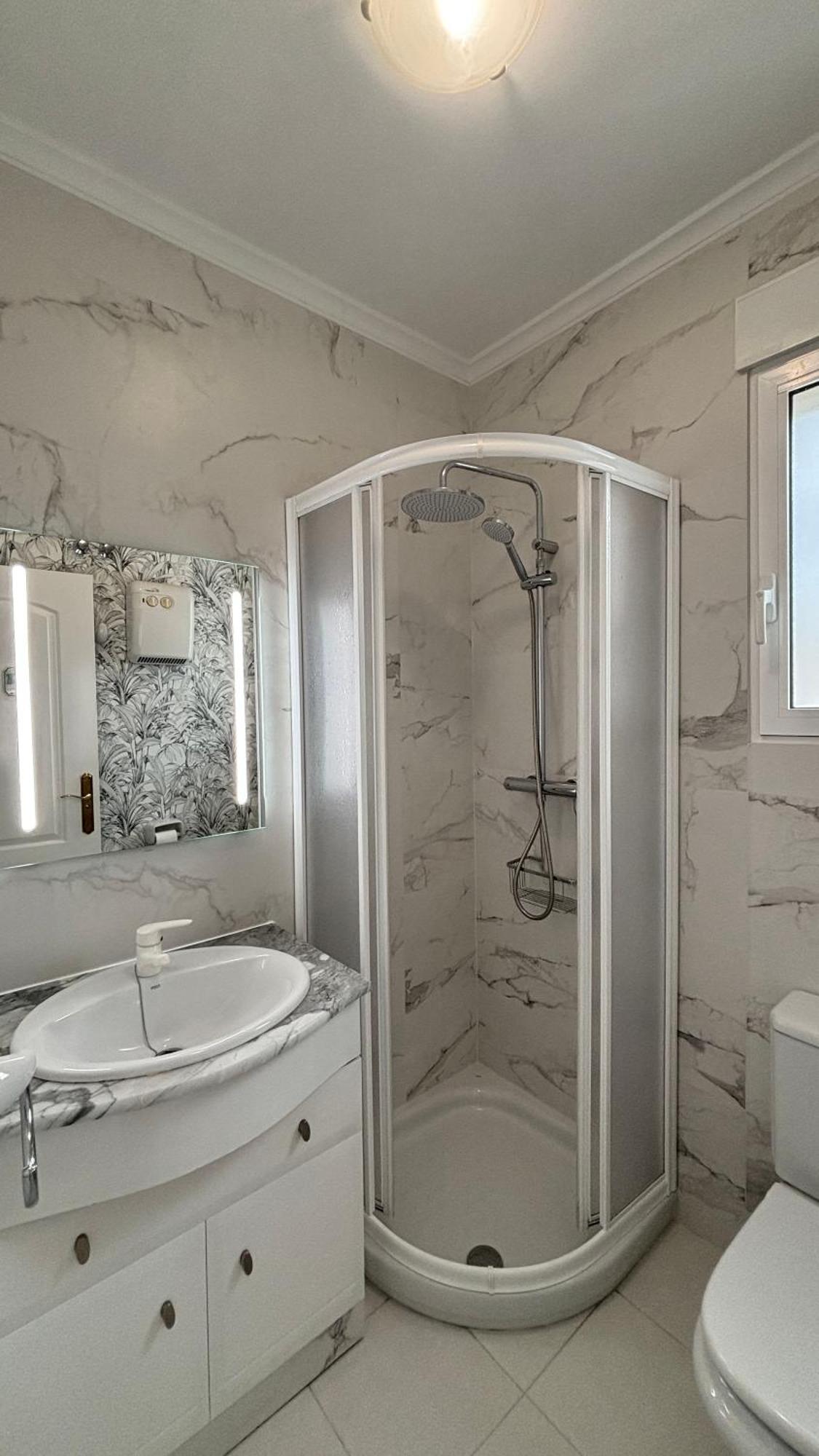 Precioso Independiente En Con Piscina Nhà nghỉ *