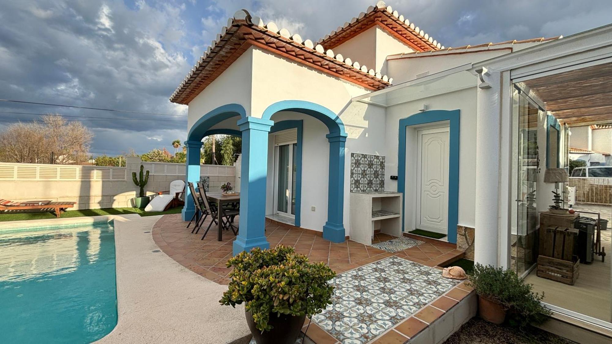 Hébergement de vacances Precioso Independiente En Con Piscina *